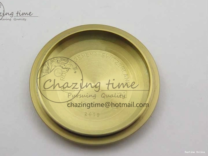 0116 Day-Date 40mm 228239 BP New Dial Version 904 YG Silver Roman Markers Dial on SS President Bracelet A Popular 2806